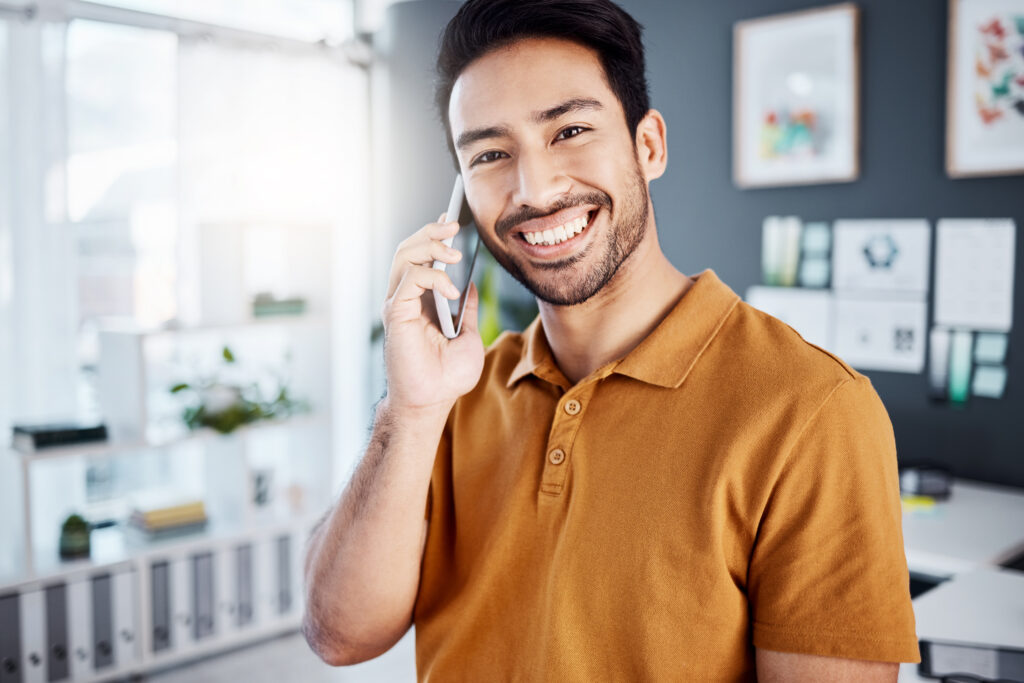 Smiling man on the phone